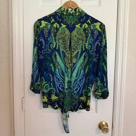 Nygard Women's Green and Blue Paisley Button Down Top - Picture 5 of 6